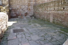 Tepidarium of the Thermes de Constantin.