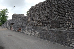 Walls of Castrum Rauracense along Heidemurweg .