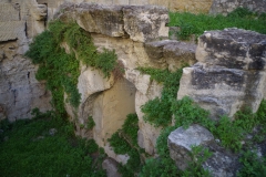 Arch associated with the theater of Avennio.