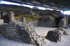 Hall at the west end of the cryptoporticus.