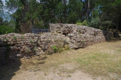 Section of aqueduct in Parc Aurélien.