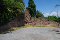 Augustan tower at the start of Chemin de la Lanterne d’Auguste.