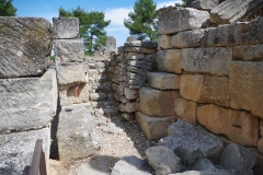Postern of the fortified gate.