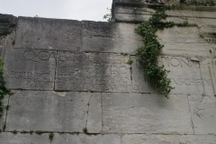 Detail of the inscription on the tomb of Quintus Calvius Turpio.