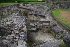 Cavea supports on the west side of the Amphithéâtre des Trois Gaules.