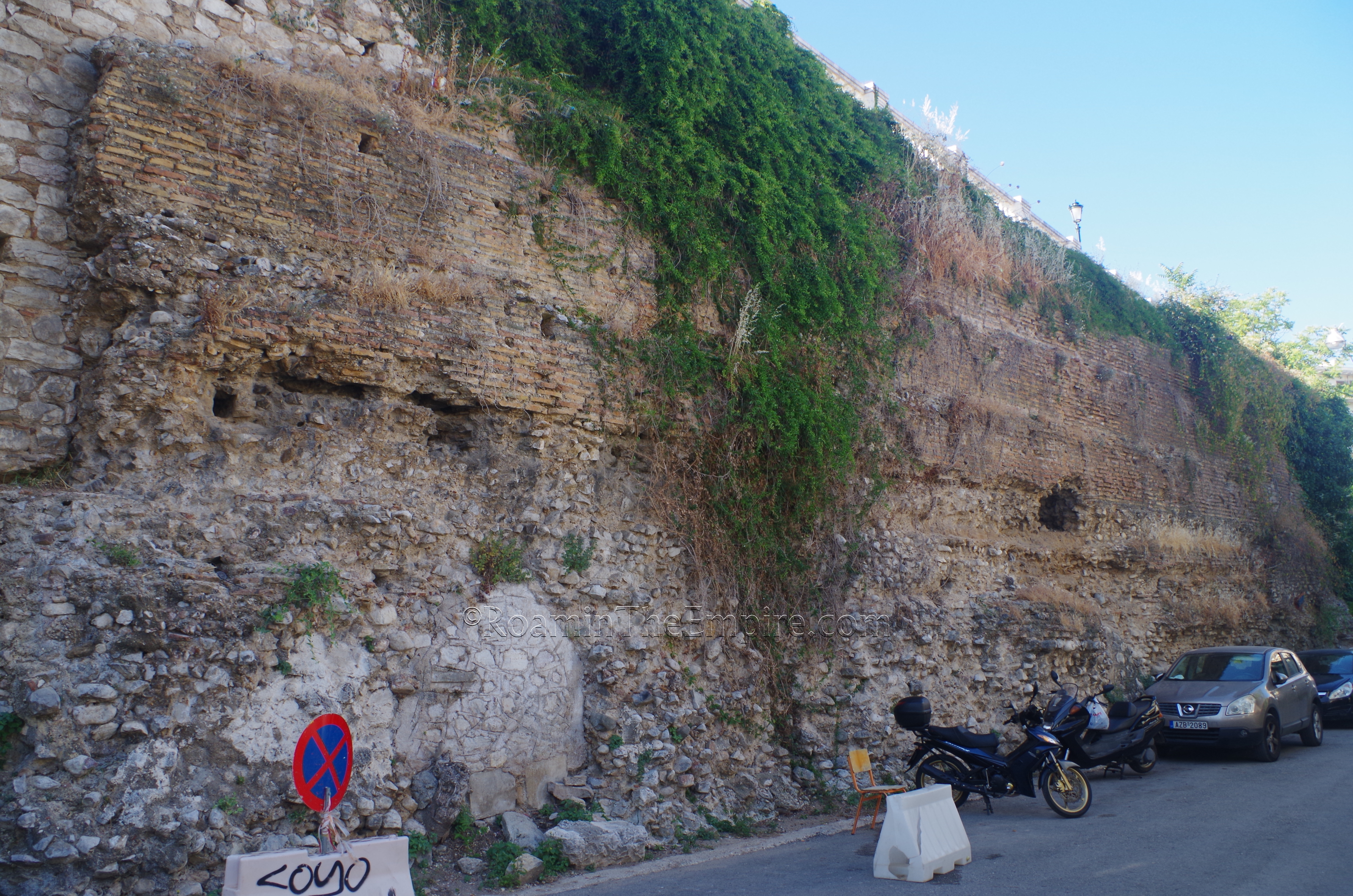 Retaining wall along Athanasiou Diakou.