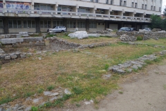 Tabernae along the east side of the forum.