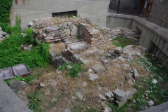 Wall  remains at Tsanko Lavrenov Street and Petko R. Slaveykov Street intersection.