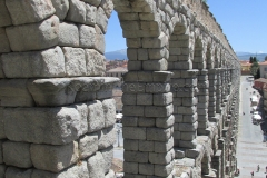 Aqueduct in Plaza del Azoguejo.