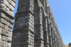 Aqueduct in Plaza del Azoguejo.