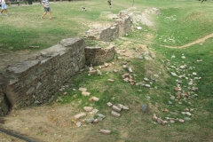 The more robust wall in the Parco Archeologico Torri Palatine.