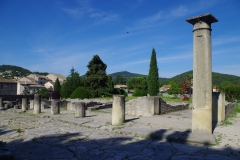 Shops along the cardo.