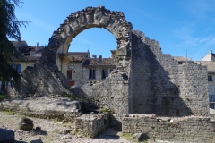 Bathing complex.