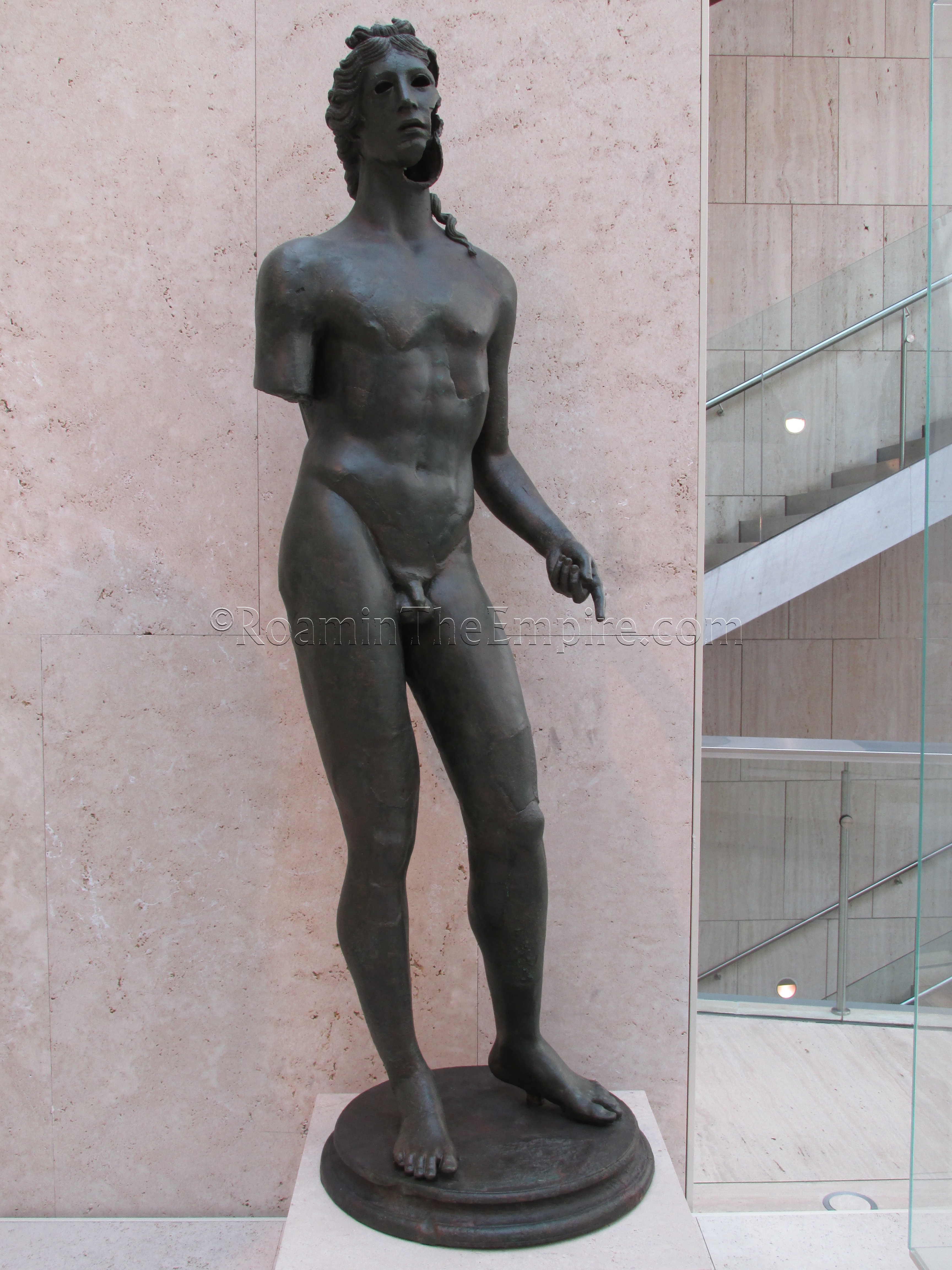 Bronze statue of Apollo from Termantia.