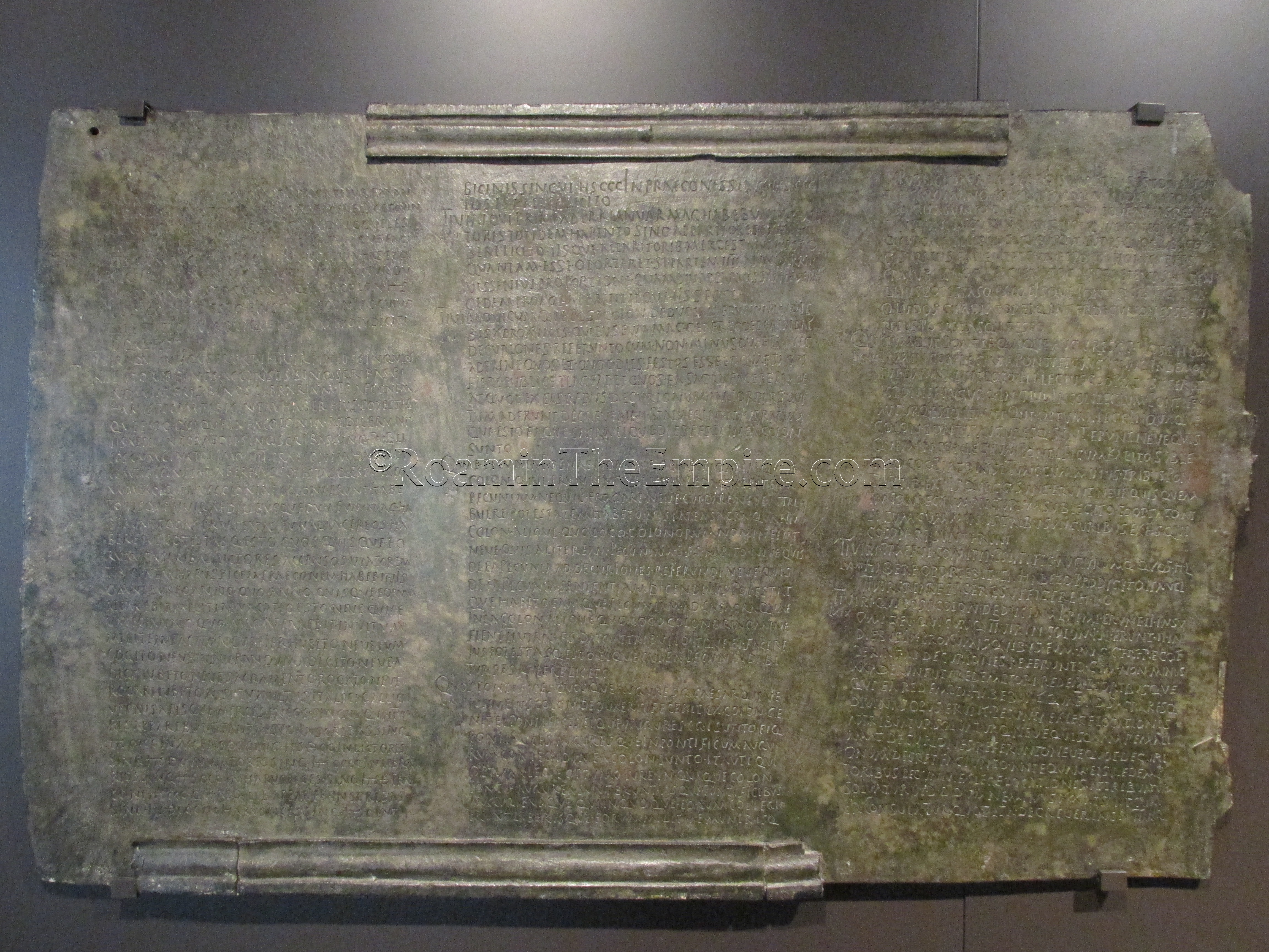 Tablet of the Lex Ursonensis containing chapters 61 to 69. Madrid.