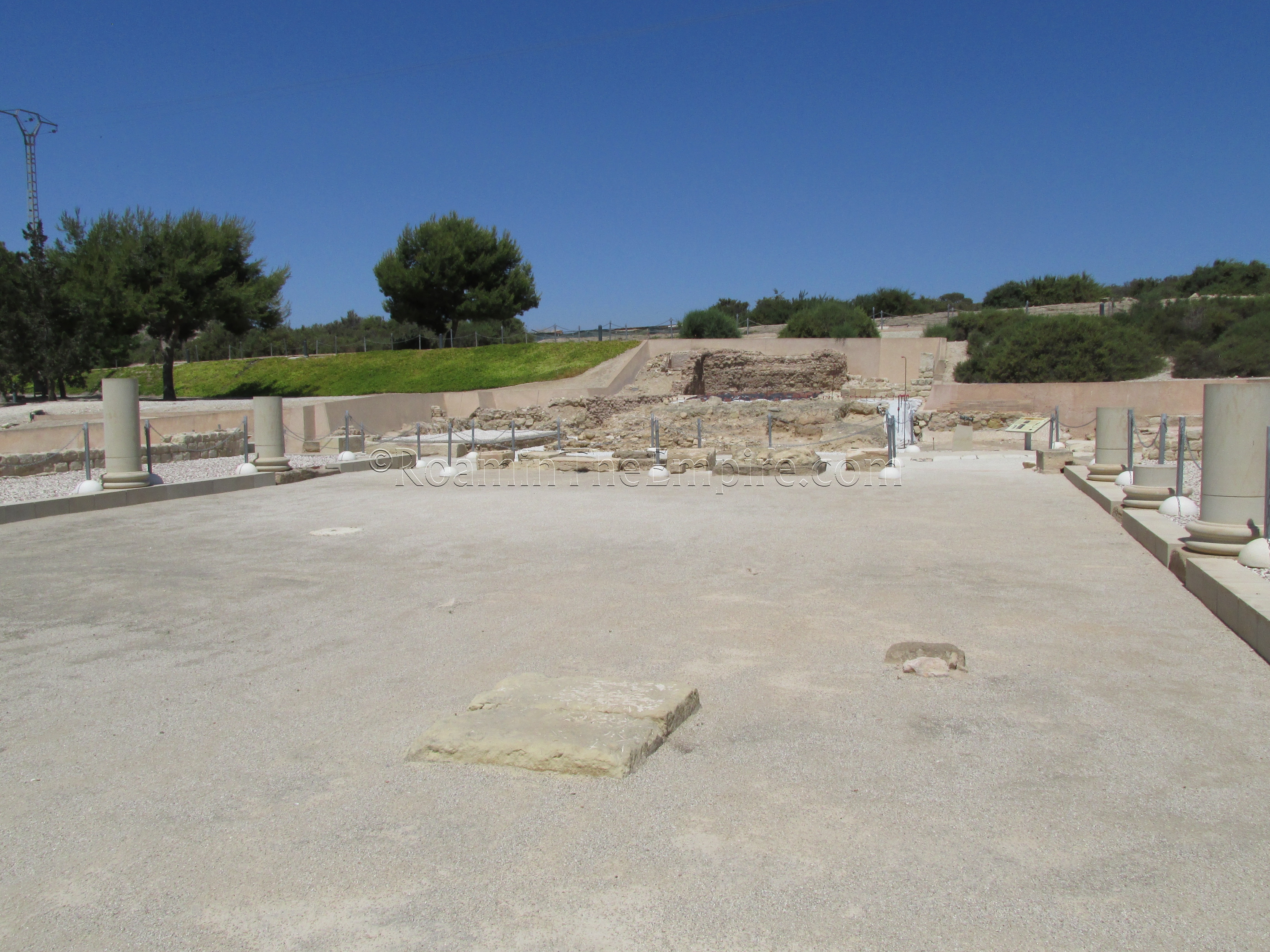 Forum and temple of Lucentum.