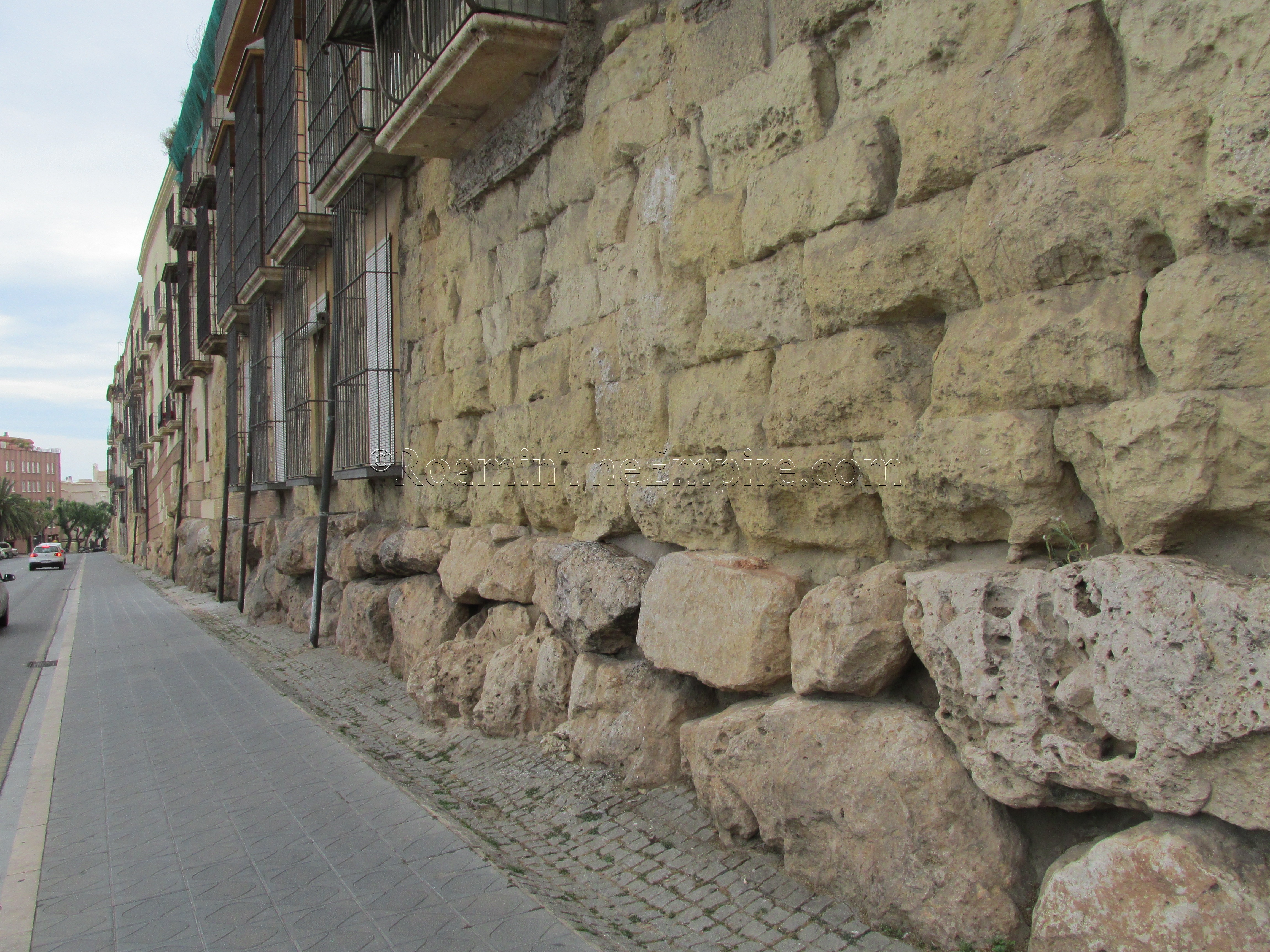 Section of the walls with first and second phase of Roman construction along Passeig de Sant Antoni.
