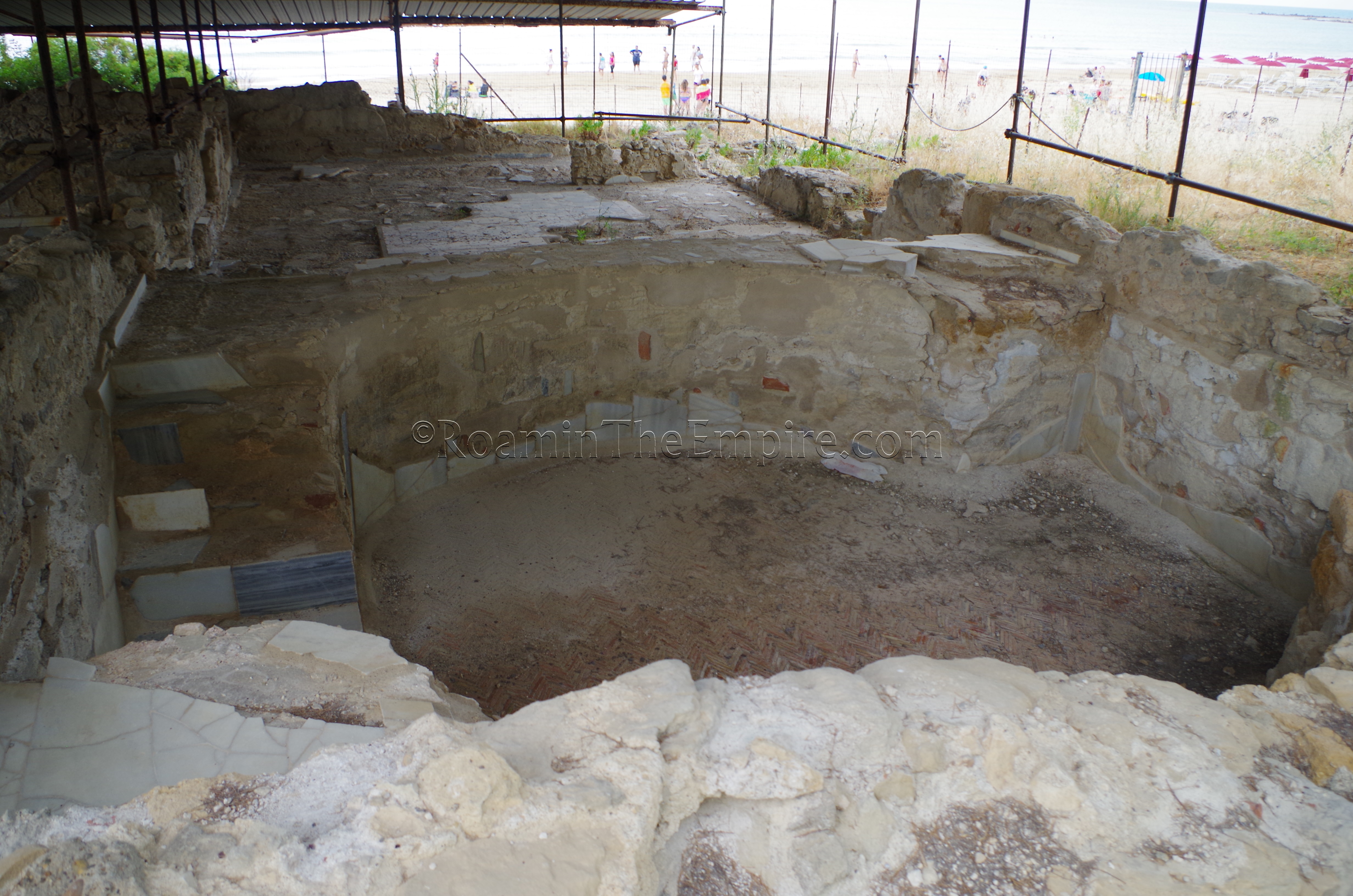 Frigidarium pool of the bathing complex. Durrueli
