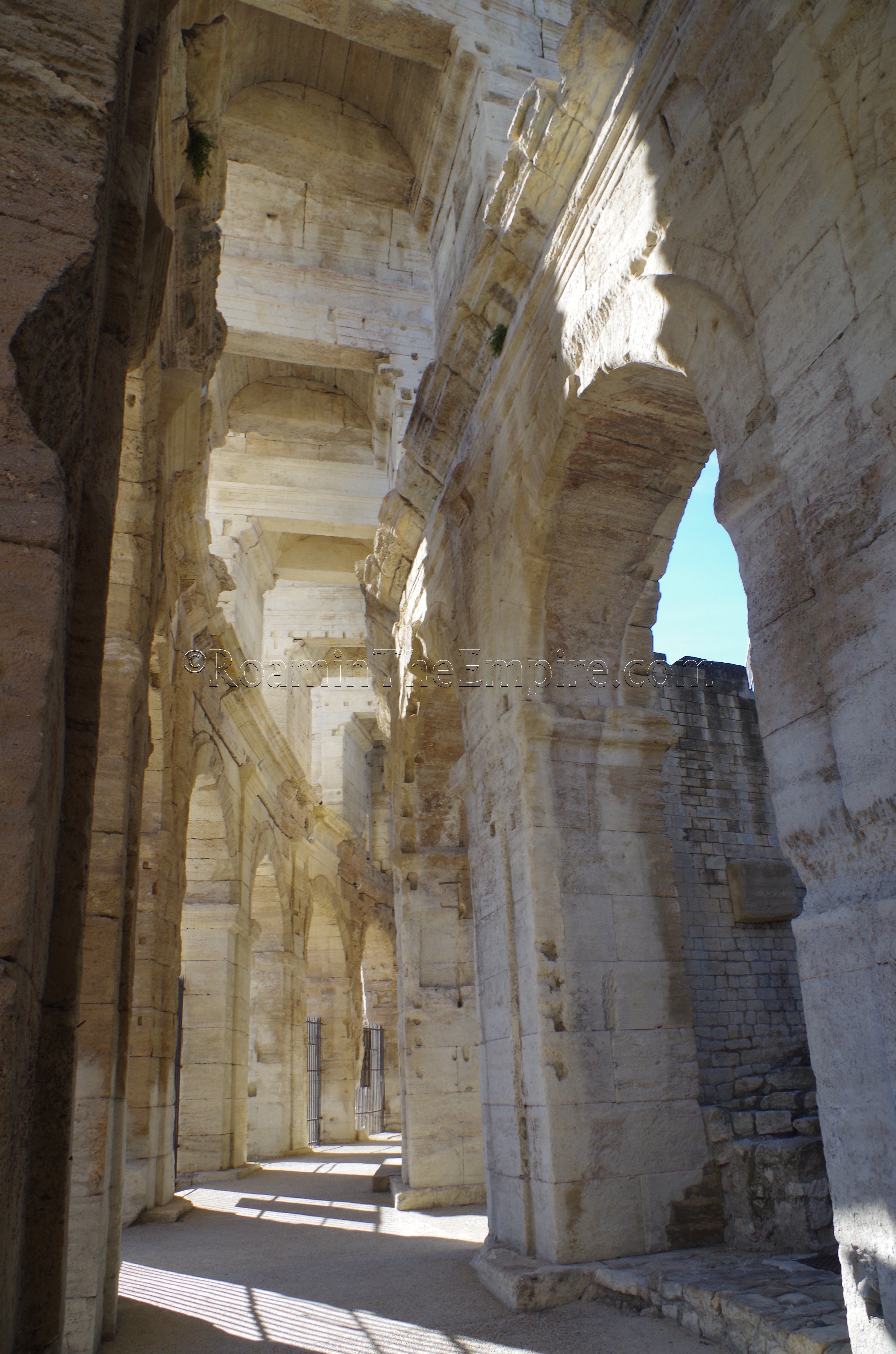 Corridor in the Arènes de’Arles. Arelate.