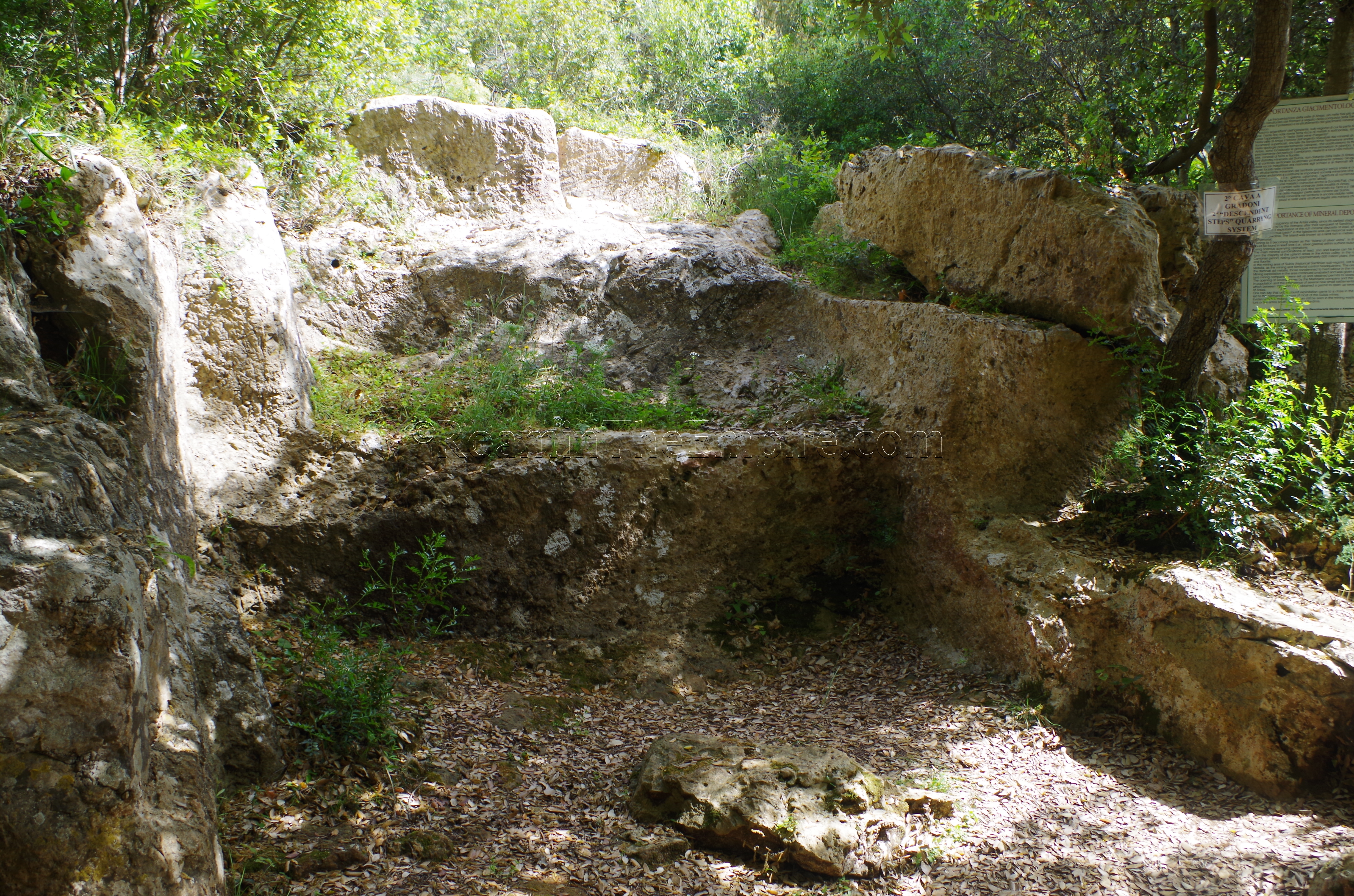 Second quarrying point (step quarrying) in the Temple of Antas quarries.
