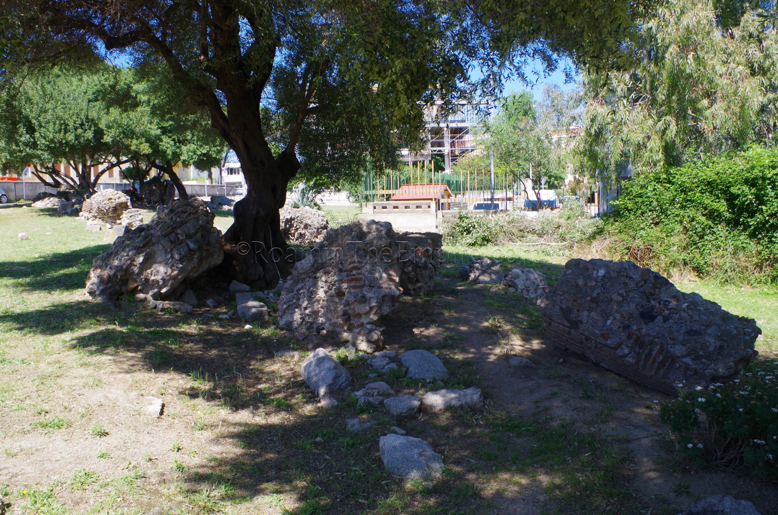 Aqueduct remains near Viale Aldo Moro.