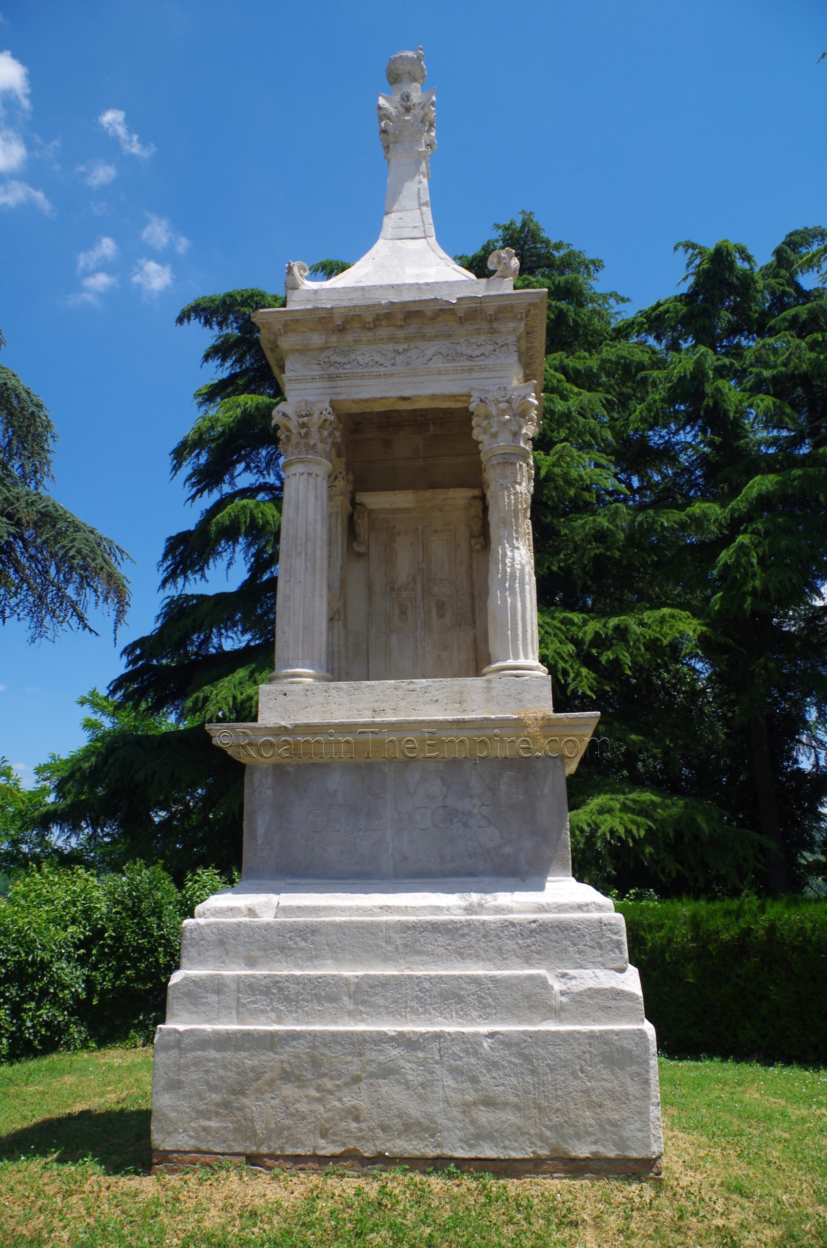 Mausoleo di Obulacco. Sarsina.