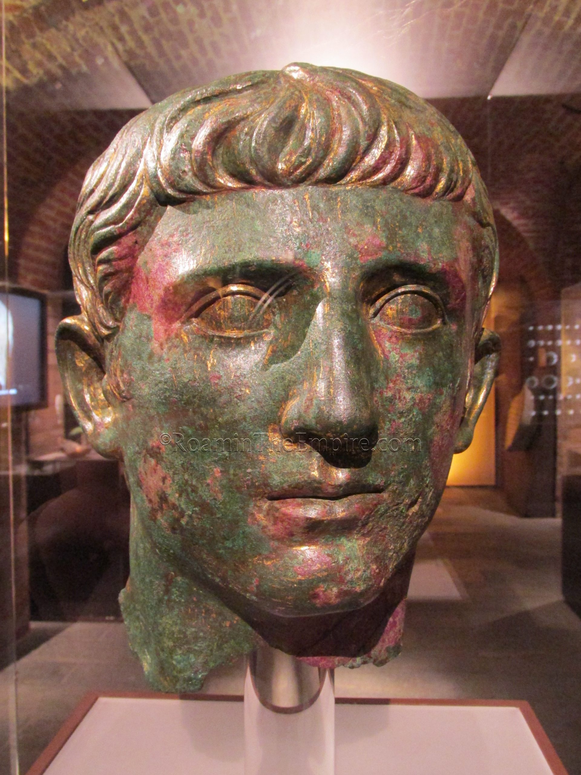 Gilt bronze head of a man. Dated to 25 BCE to 35 CE. Museo di Antichità di Torino.