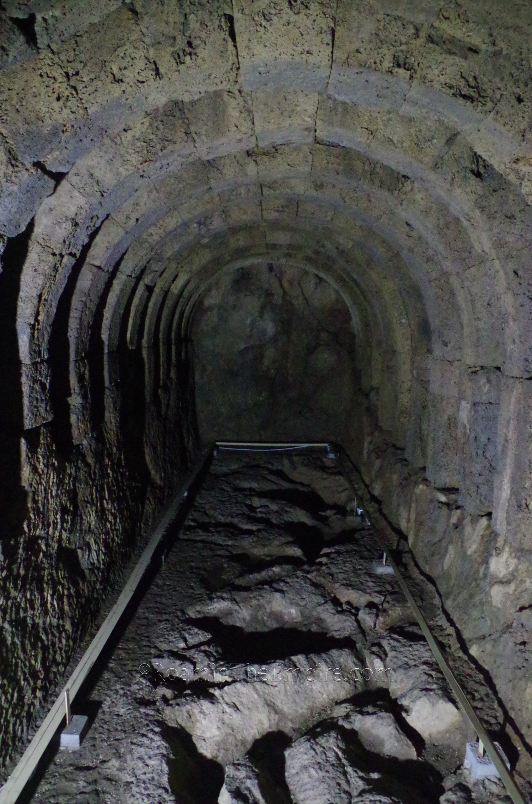 Underground chamber of the Necromanteion.