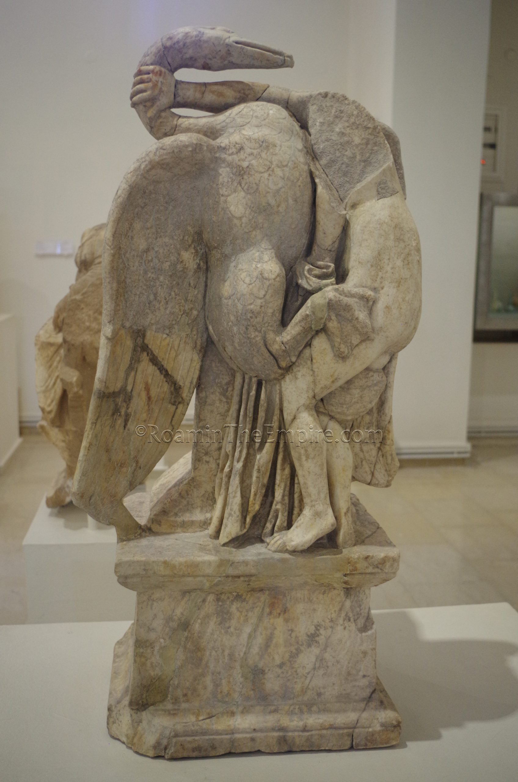 Trapezophoros depicting Leda and the swan, from the House of Leda. Dated to the 2nd century CE. Archaeological Museum of Dion. Dium.