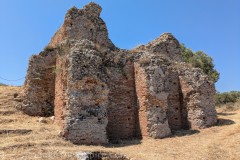 North end of the L-shaped cistern.
