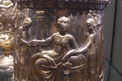 Situla from the Hippolytus set with a scene depicting Phaedra surrounded by her servants. From the Sueso Treasure. Magyar Nemzeti Múzeum.