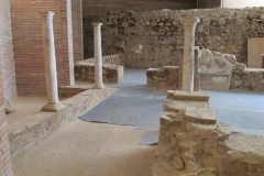 Peristyle of a 4th century CE house in the archaeological crypt.