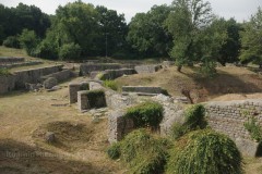 Area between the amphitheater and theater.