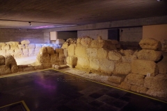 Porta principalis sinistra in the Cripta Arqueológica de Puerta Obispo.