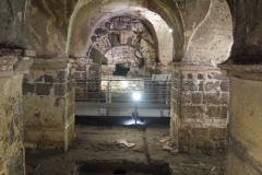 Hall of Piers in the Terme Achilliane.