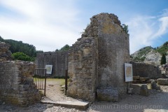 Exterior of the curia at Glanum.