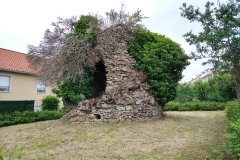 Possibly mausoleum in Jouy-aux-Arches.