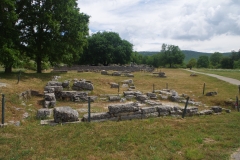 Temples of Aphrodite and Themis as well as the Hiera Oikia.