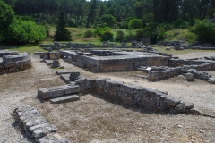 Monumental platform.