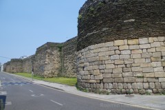 Walls north of the Porta Miña.