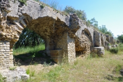 Aqueduct course north of the Pont du Gard.