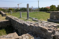 Atrium connecting the mausoleum and south basilica at Marusinac.