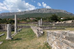 Portico and atrium between the mausoleum and south basilica at Marusinac.