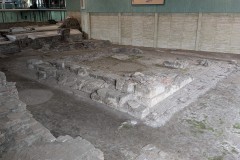 Structure of unknown function in the courtyard of the imperial palace.