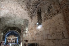 Hallway Y west of the Bronze Gate.