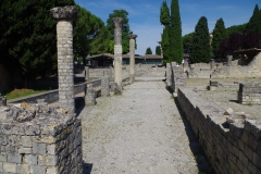 Portico in the Maison de l'Apollon Lauré.