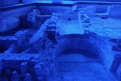 Apse of the tepidarium and frigidarium pool in the baths.