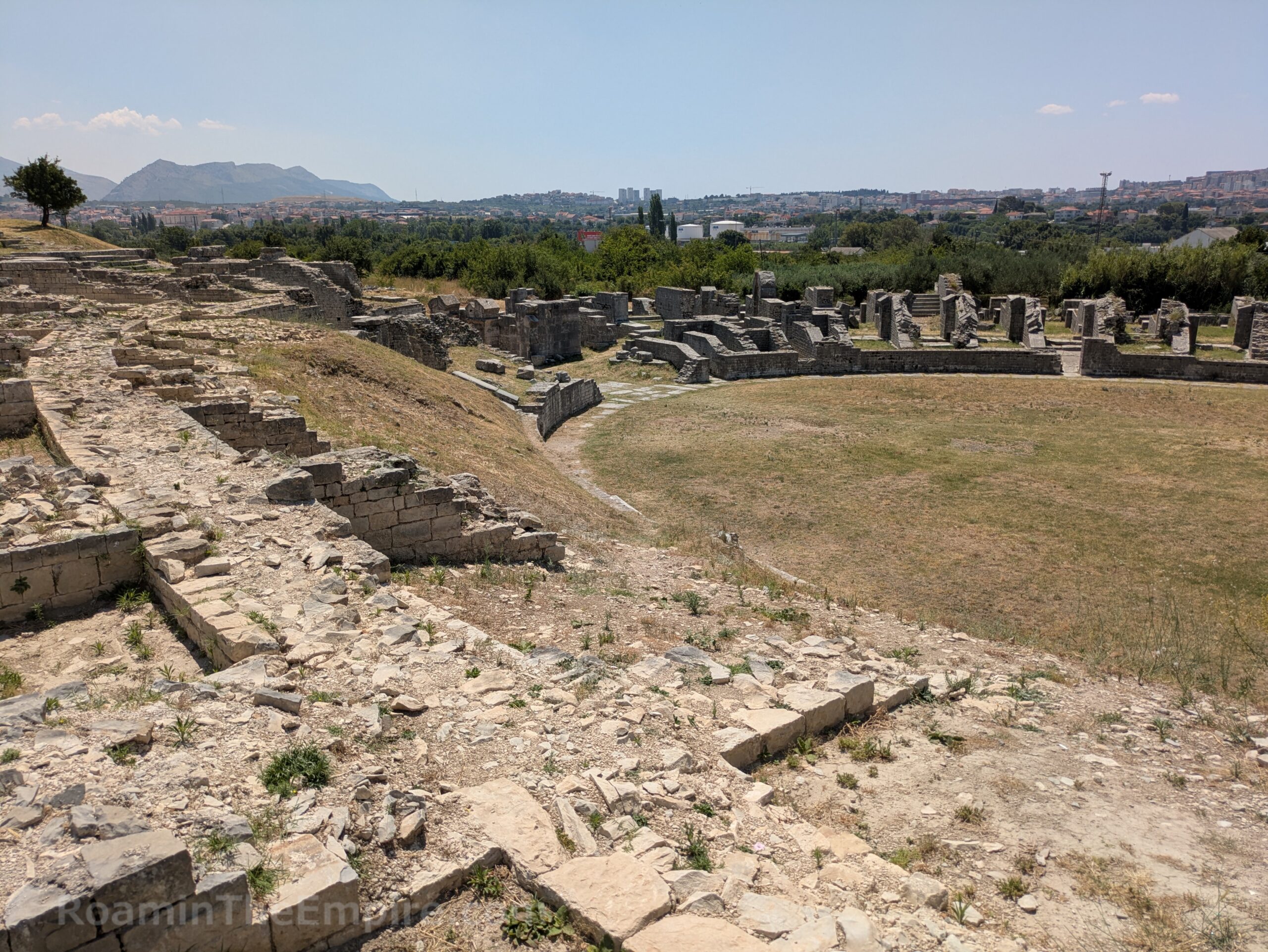 Amphitheater (looking east). Salona.
