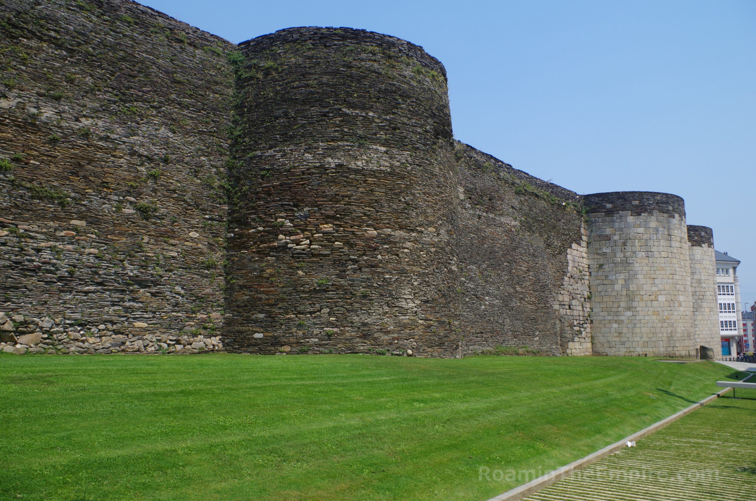 Walls of Lucus Augusti near the Puerta de San Pedro.